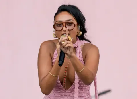 Joy Crookes Releasing Flawless Standards – Her Music Grows Stronger for It